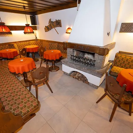 Gasthof Pension&apartments Ertl Seeboden am Millstätter See