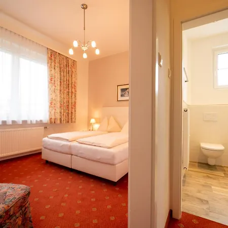 Pension&apartments Ertl Gasthof Seeboden am Millstätter See