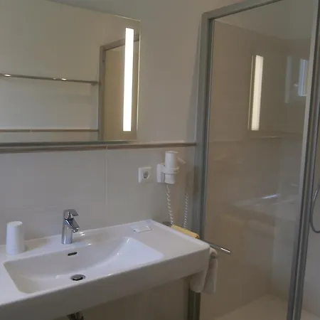 & Ertl بيت ضيافة سيبودن